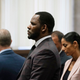 Image for article titled R. Kelly’s Federal Trial on Charges of Child Pornography Starts in Chicago